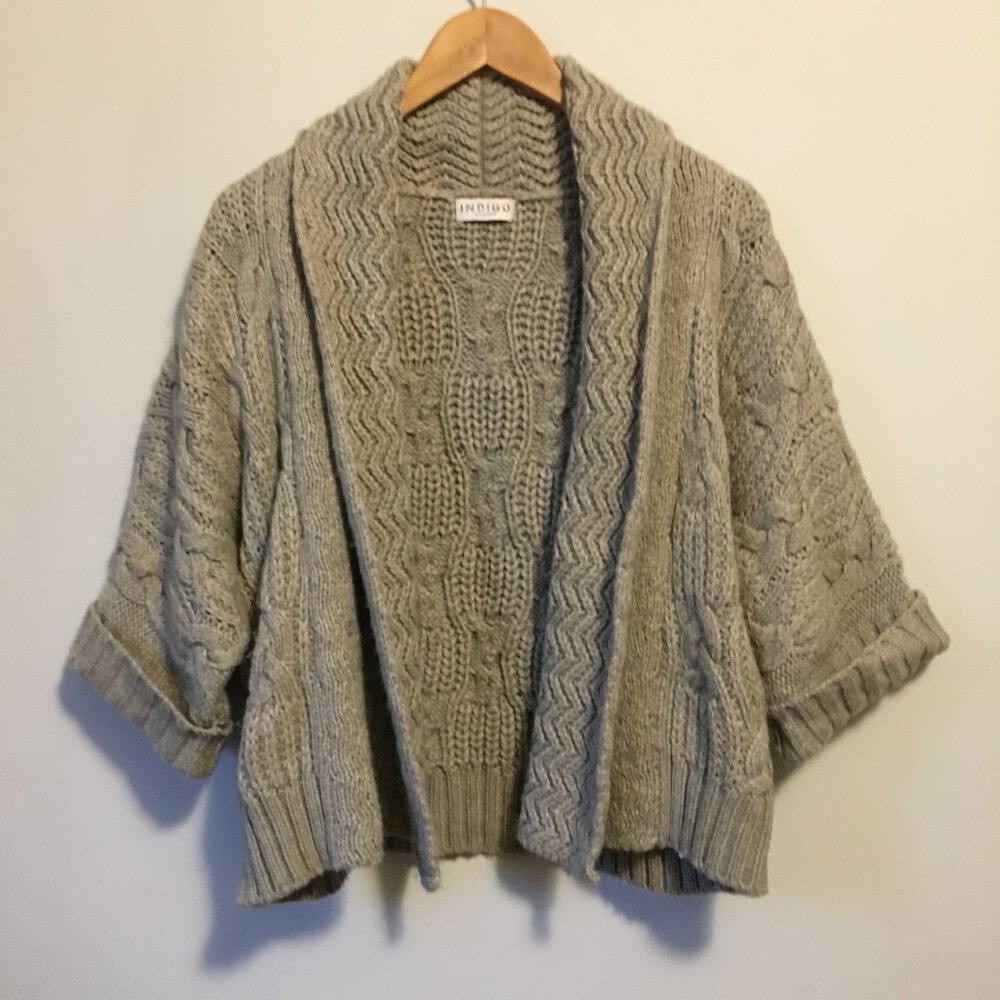 Chunky Heavy Cable Knit Oversized Cardigan Gray Beige Cottagecore Cabincore